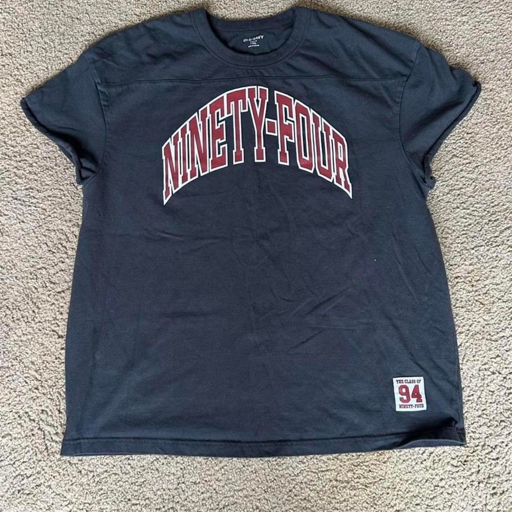 Vintage Grey Ninety Four graphic tee